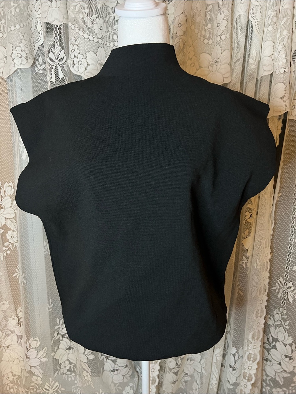 Zara Black Structured Cap-Sleeve Top NWT Large
